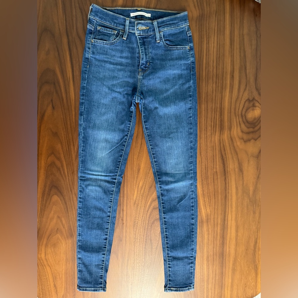 Levi’s 720 High Rise Super Skinny Jeans